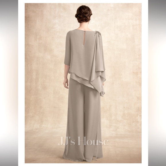 JJs House Mother of the Bride Pantsuit With Beading NWT - Picture 3 of 9